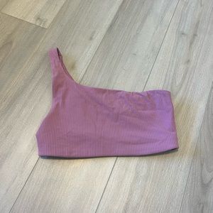 Lululemon asymmetrical ribbed bra